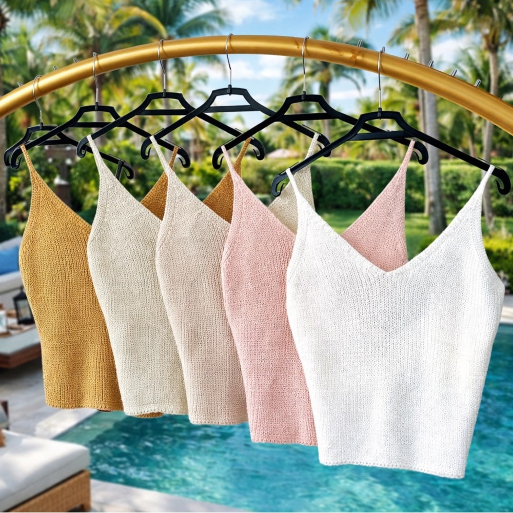 Made in Italy Cropped Knit Tank Top